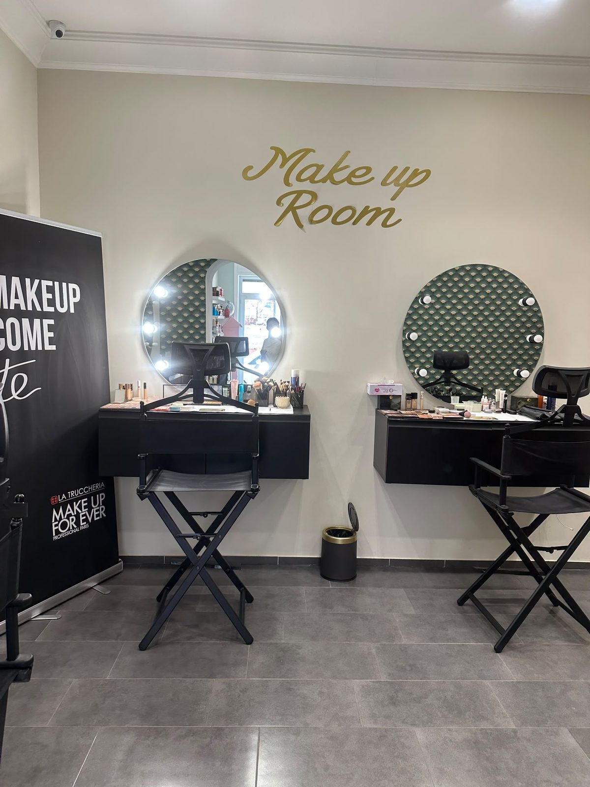 La make-up room della boutique